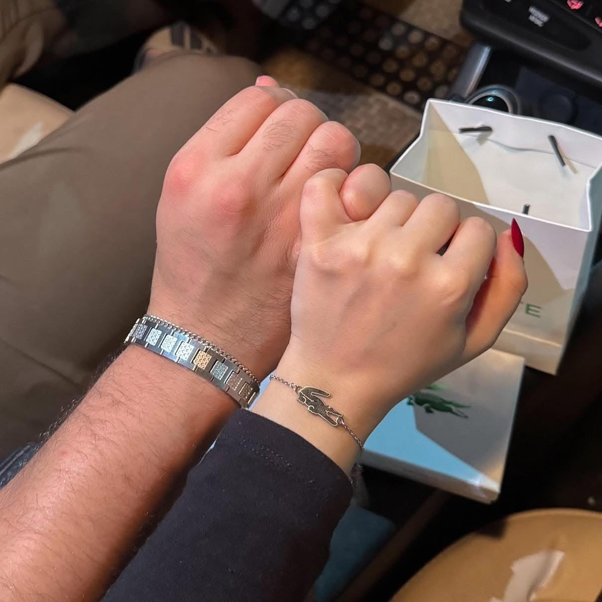 سوار -رجالى-لاكوست