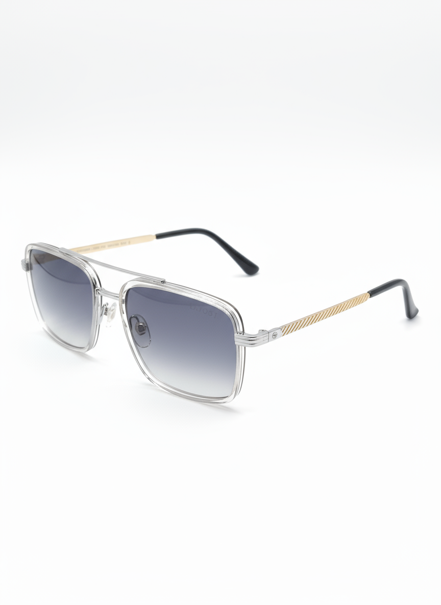 نضارة لاكوست